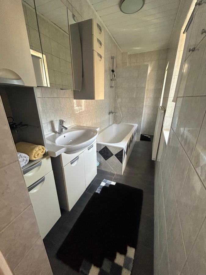 Grosse Ferienwohnung Klagenfurt am Woerthersee Exteriör bild